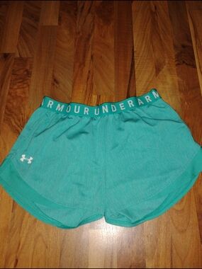 Under Armour Women's Teal Active Shorts